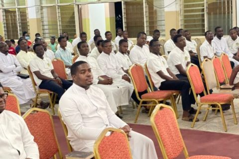 BE-SERIOUS-WITH-THE-FAITH-SEMINARIANS-URGED